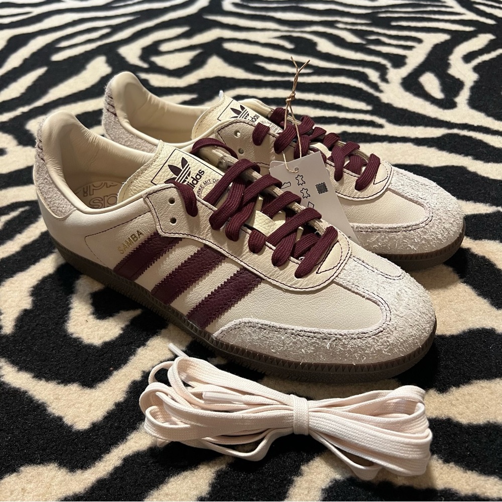NWT Adidas Samba OG W Cloud White Maroon Size Women's 9 - Picture 9 of 16